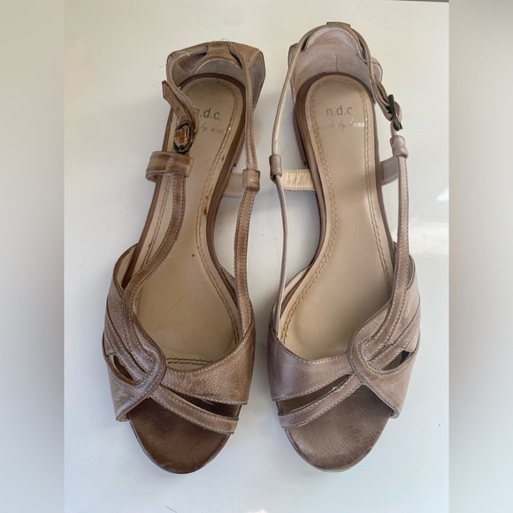 $335 N.D.C. Made by Hand Esmeralda Sandals Aged Florida Wash Taupe EU 36 / US 6 - Picture 2 of 11